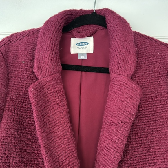 Old Navy Women’s Long Coat - Size Medium - Picture 3 of 9